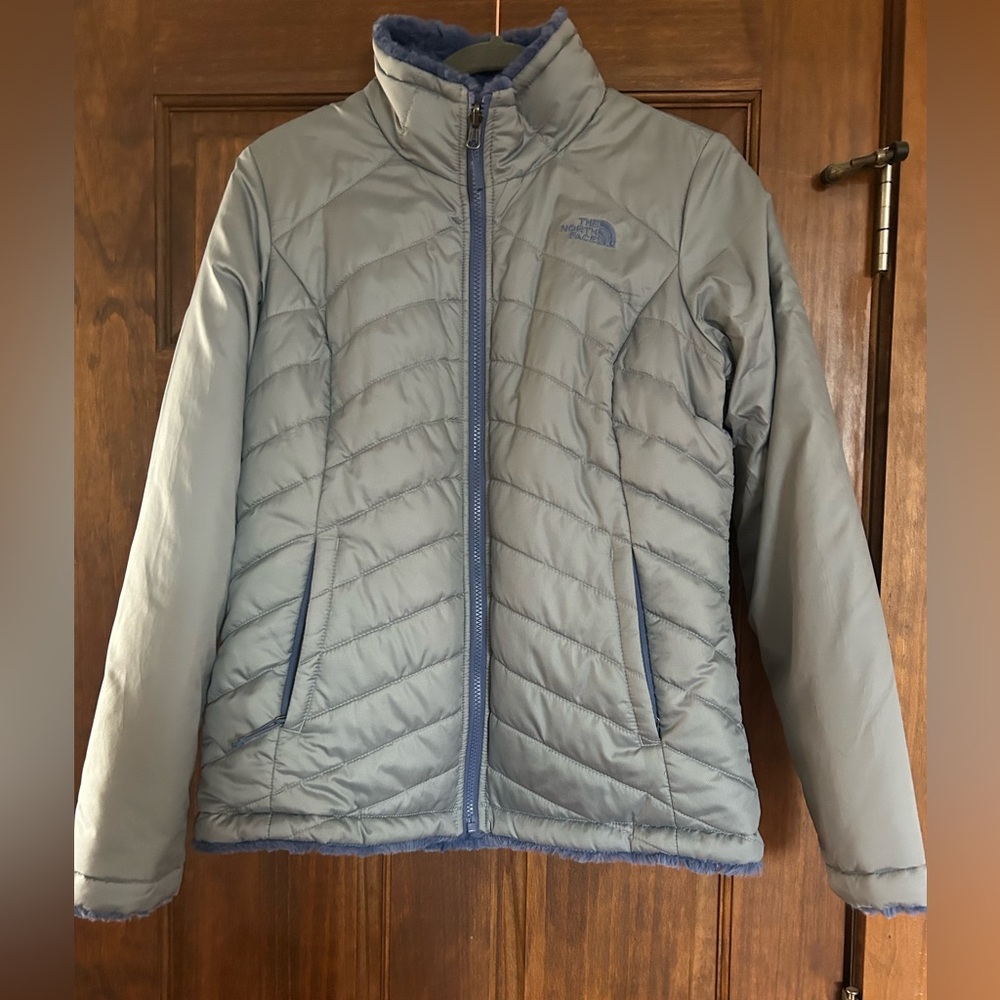 Women’s Reversible North Face Fleece Jacket